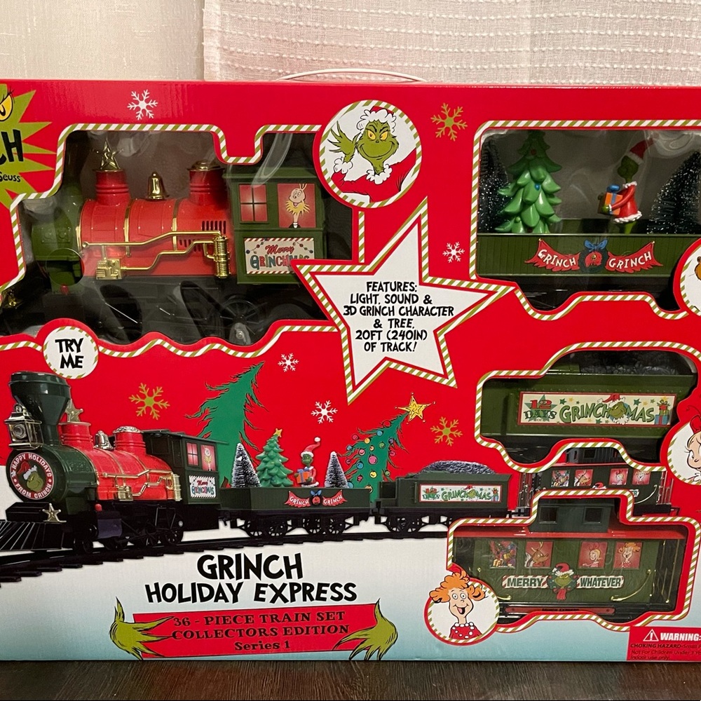 NEW The Grinch Train Set 2021